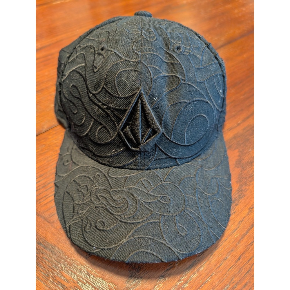 Volcom‎ Hat Cap Fitted 7 1/2 Black embroidered Adult  Men